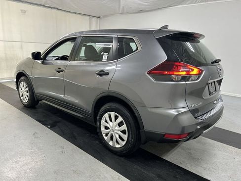 Used 2018 Nissan Rogue S AWD/4WD image 7