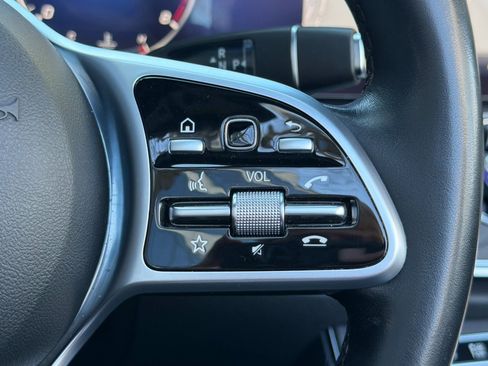 Used 2019 Mercedes-Benz E 450 Cabriolet image 33