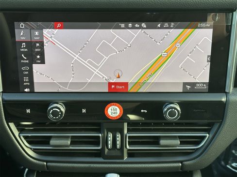 New 2026 Porsche Macan S image 22