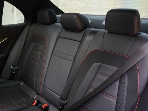 Used 2019 Mercedes-Benz E 53 AMG 4MATIC Sedan image 29