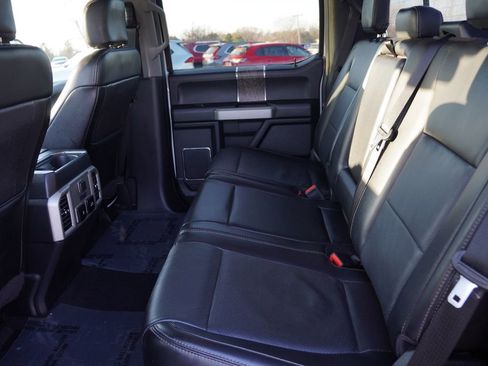 Certified 2019 Ford F350 Lariat w/ Lariat Ultimate Package image 18