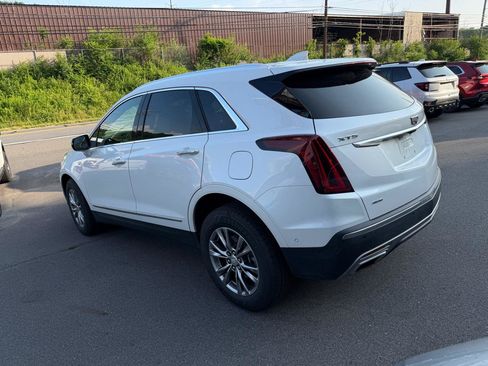 Used 2023 Cadillac XT5 Premium Luxury w/ Technology Package AWD/4WD image 7