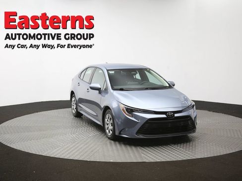 Used 2023 Toyota Corolla LE FWD image 50
