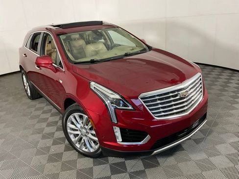 Used 2019 Cadillac XT5 Platinum AWD/4WD image 41