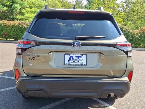 Certified 2025 Subaru Forester Premium image 5