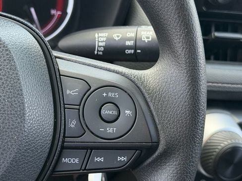 Used 2023 Toyota RAV4 LE FWD image 25