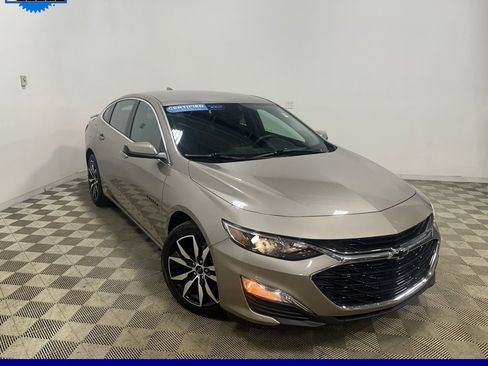 Certified 2022 Chevrolet Malibu RS image 3