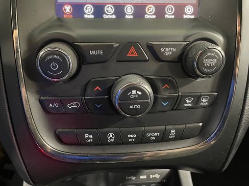 Used 2019 Dodge Durango GT image 35