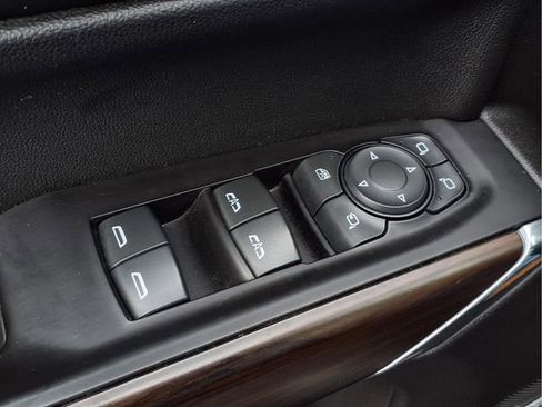 Certified 2020 GMC Sierra 1500 SLT w/ SLT Premium Package image 18