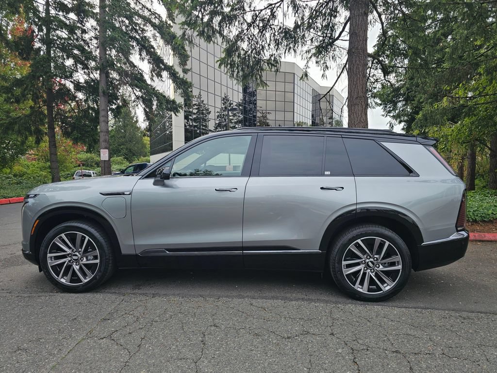 New 2027 Cadillac Vistiq Luxury AWD/4WD image 4