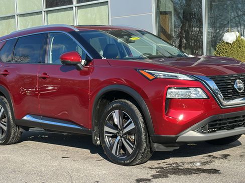 Certified 2021 Nissan Rogue SL w/ Premium Package image 2
