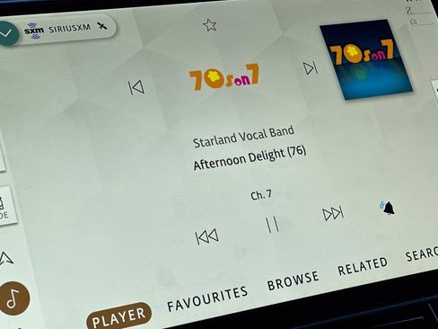 New 2025 Land Rover Range Rover Sport SE image 18