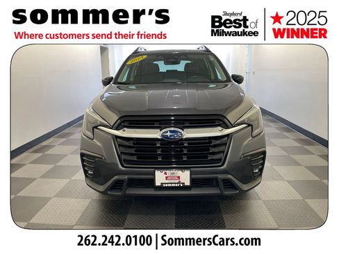 Used 2024 Subaru Ascent Limited AWD/4WD image 8