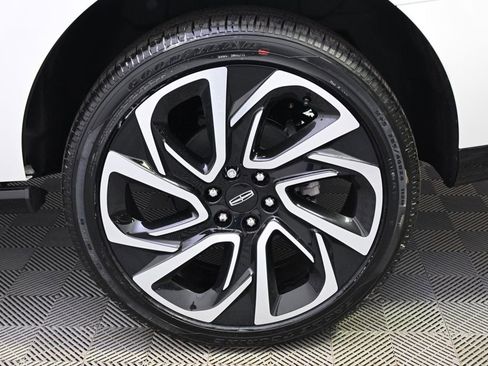 New 2026 Lincoln Navigator Black Label AWD/4WD image 20