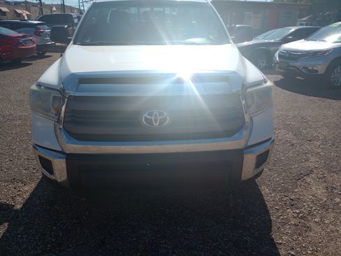 Used 2014 Toyota Tundra SR RWD image 2