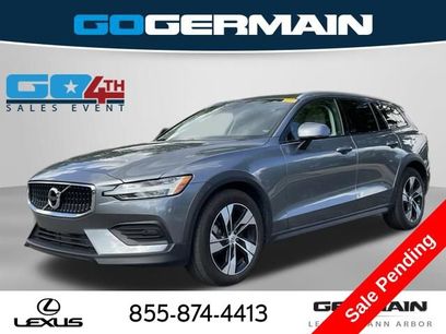 Used 2020 Volvo V60 T5 Cross Country w/ Protection Package Premier