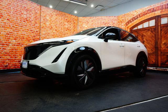 Certified 2023 Nissan Ariya FWD image 2