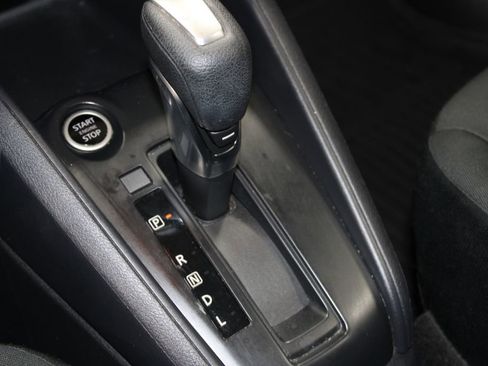 Used 2023 Nissan Kicks S image 38