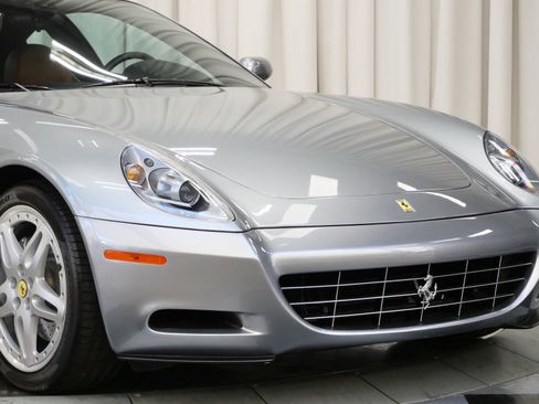 Used 2005 Ferrari 612 Scaglietti image 51