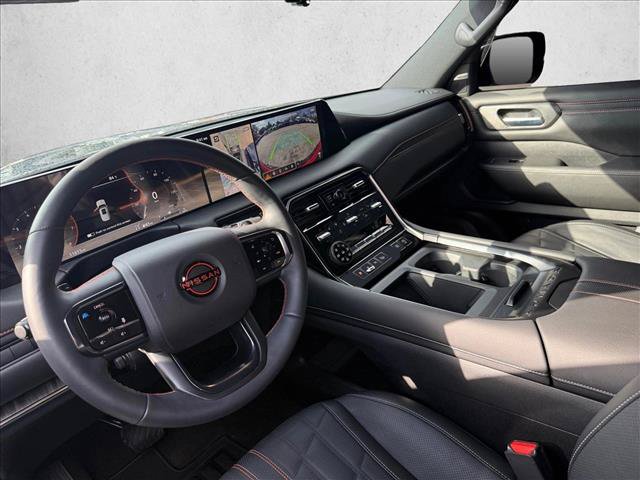 Used 2025 Nissan Armada PRO-4X w/ Convenience Package AWD/4WD image 10