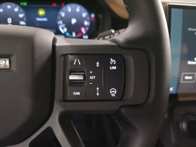 New 2026 Land Rover Defender 110 X-Dynamic SE AWD/4WD image 17