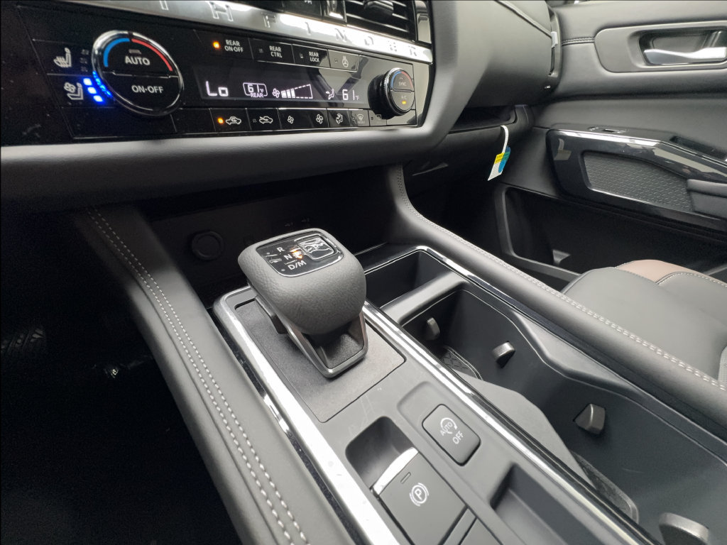Used 2026 Nissan Pathfinder Platinum w/ Cargo Package FWD image 49