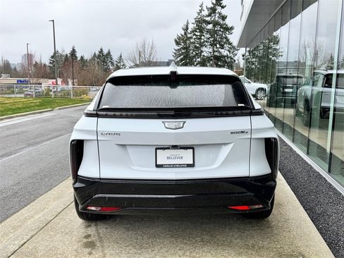 New 2026 Cadillac Lyriq Premium Sport image 4