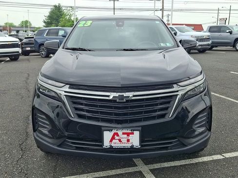 Certified 2023 Chevrolet Equinox LS w/ LS Convenience Package AWD/4WD image 2