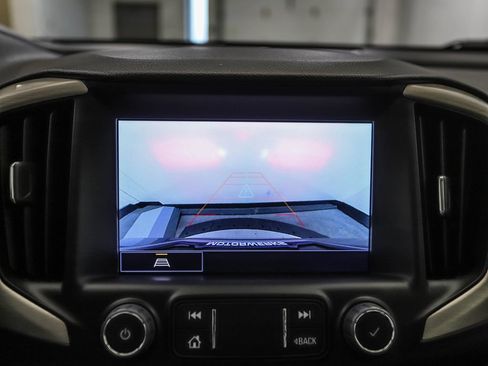 Used 2023 GMC Terrain Denali AWD/4WD image 18