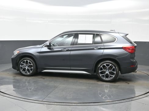 Used 2021 BMW X1 xDrive28i w/ Convenience Package image 3