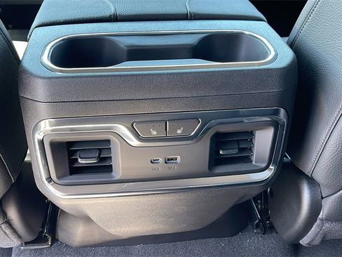 New 2025 GMC Sierra 1500 Denali w/ Denali Reserve Package image 16