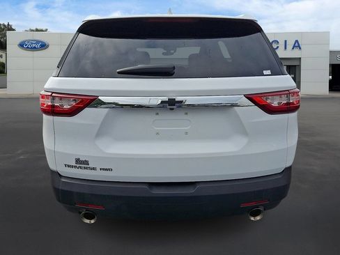 Used 2018 Chevrolet Traverse LS AWD/4WD image 5
