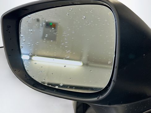 Used 2024 MAZDA CX-5 Carbon Edition AWD/4WD image 16