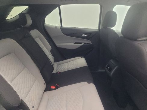 Used 2018 Chevrolet Equinox LS FWD image 19