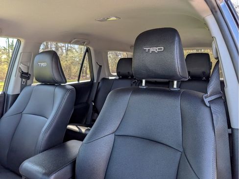 Used 2022 Toyota 4Runner TRD Sport w/ Technology Package AWD/4WD image 15