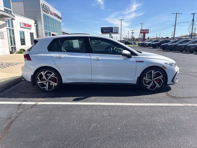 Certified 2024 Volkswagen GTI SE FWD image 4