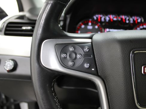 Used 2016 GMC Yukon SLT w/ Open Road Package image 12