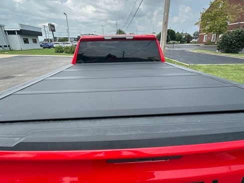 Used 2021 Chevrolet Silverado 1500 LT w/ LPO, Dark Essentials Package RWD image 9