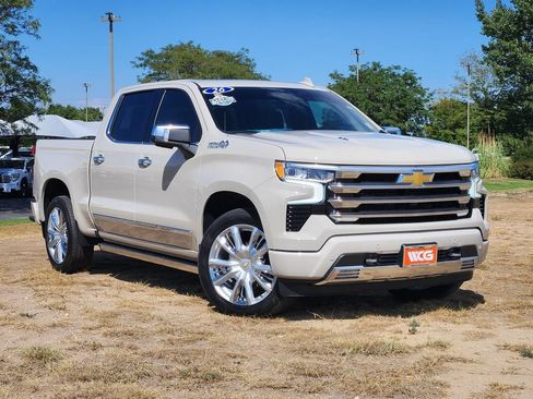 Used 2026 Chevrolet Silverado 1500 High Country AWD/4WD image 8