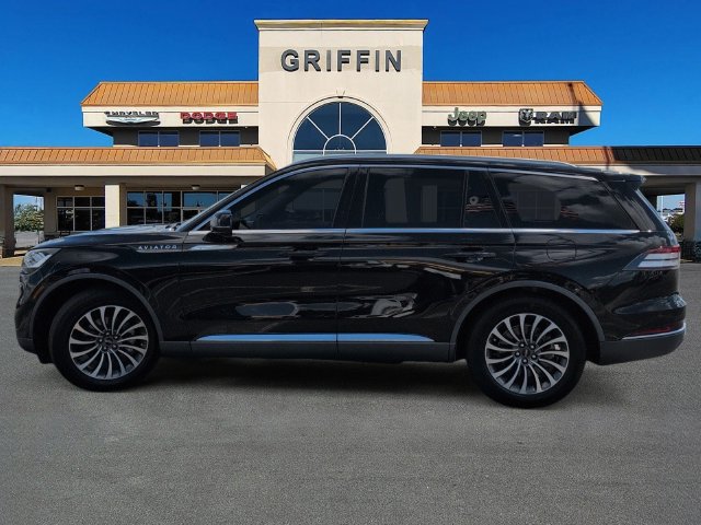 Used 2021 Lincoln Aviator Reserve w/ Equipment Group 201A RWD image 10