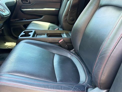 Used 2023 Honda Odyssey Sport image 33