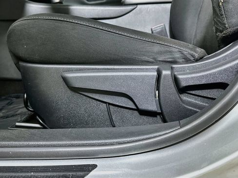 Used 2022 Nissan Sentra SV w/ All-Weather Package FWD image 22