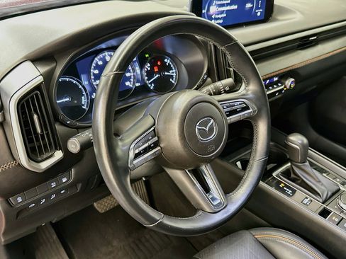 Used 2025 MAZDA CX-50 AWD 2.5 Hybrid w/ Premium Pkg image 18