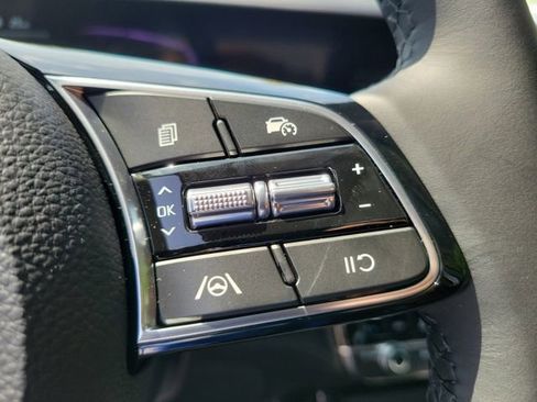 New 2026 Kia Seltos S FWD image 23