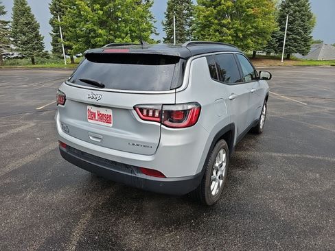 Used 2025 Jeep Compass Limited AWD/4WD image 6