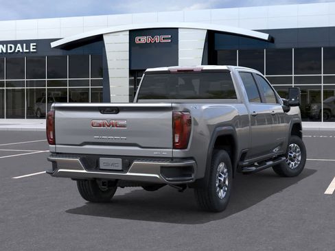 New 2026 GMC Sierra 2500 SLE image 4