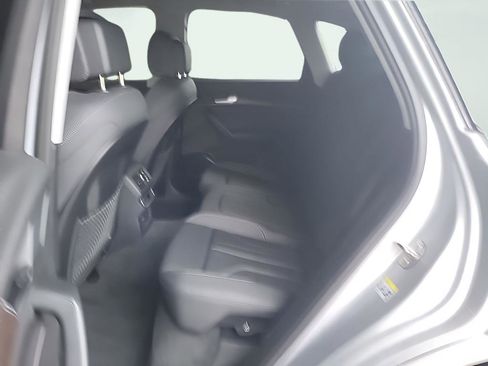 Used 2025 Audi Q5 2.0T Premium Plus w/ Premium Plus Package image 4