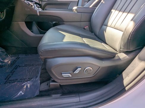 Used 2025 Hyundai Santa Fe SEL image 17