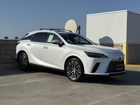 Certified 2025 Lexus RX 350 w/ Convenience Package AWD/4WD image 2