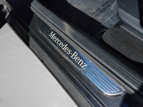 Certified 2021 Mercedes-Benz GLC 300 image 33